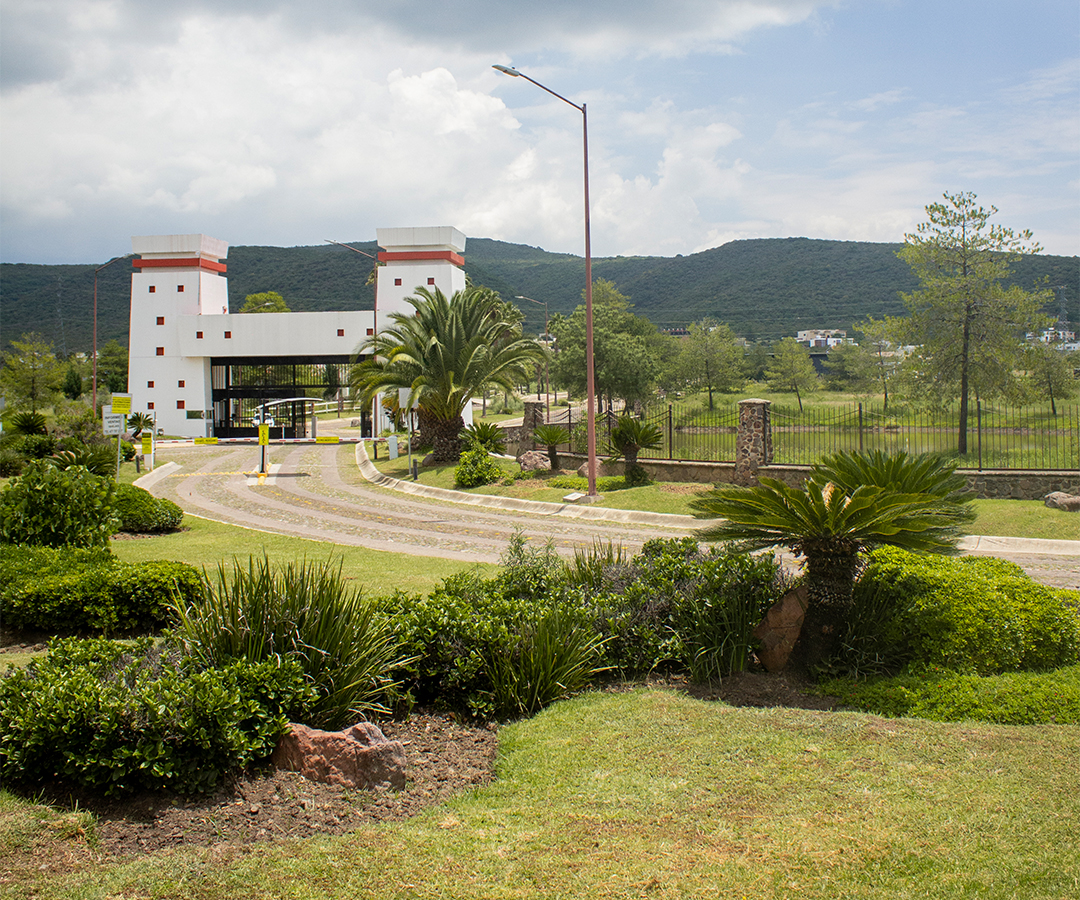 1-campo-valledelosreyes-1080x900